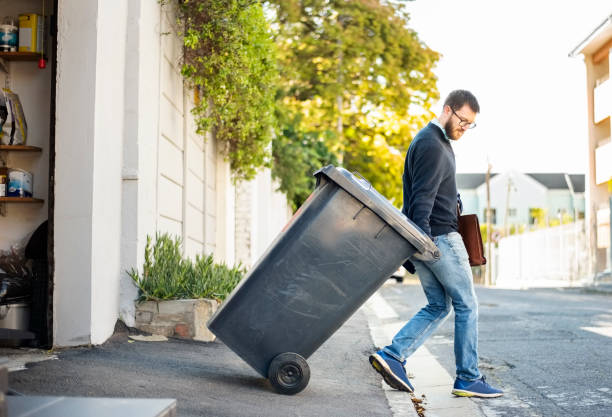 Best Yard Cleanup Services  in Parshall, ND